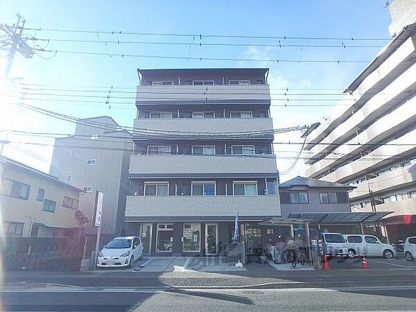 チェーズ高辻葛野西 406｜京都府京都市右京区梅津神田町(賃貸マンション1K・4階・26.07㎡)の写真 その1