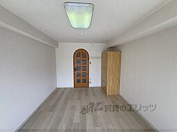 グランデール・サン 3階1Kのリビング/ダイニング