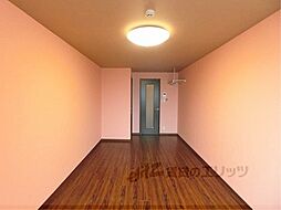 JR山陰本線 梅小路京都西駅 徒歩6分の賃貸マンション 3階1Kのリビング/ダイニング