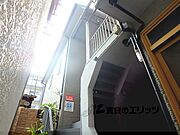 円町駅より徒歩11分 1階 築27年10ヶ月の賃貸物件