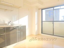 ＣＯＲＴ　ＵＥＳＨＯ 5階2DKのリビング/ダイニング