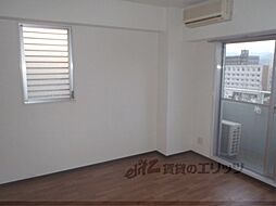 阪急京都本線 西京極駅 徒歩12分の賃貸マンション 6階1Kのリビング/ダイニング