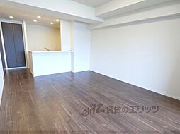 京都市営烏丸線 五条駅 徒歩1分の賃貸マンション 9階1LDKのリビング/ダイニング