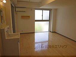 阪急京都本線 大宮駅 徒歩5分の賃貸マンション 2階1Kのリビング/ダイニング