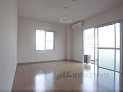 バルーンクラブ2 2階1Kのリビング/ダイニング