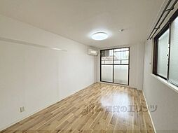 エステート稲荷 1階1Kのリビング/ダイニング