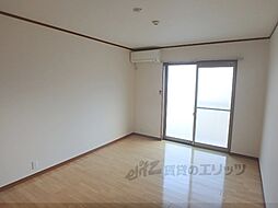 京阪本線 龍谷大前深草駅 徒歩5分の賃貸アパート 2階1Kのリビング/ダイニング