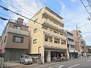 今出川駅よりバス8分 徒歩10分 4階 築21年6ヶ月の賃貸物件