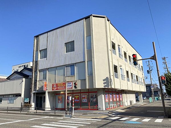 小西ビル 303｜新潟県新潟市西区小針上山(賃貸マンション2DK・3階・48.90㎡)の写真 その1