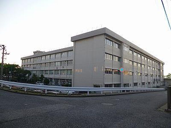 画像18:新潟市立真砂小学校(1、026m)