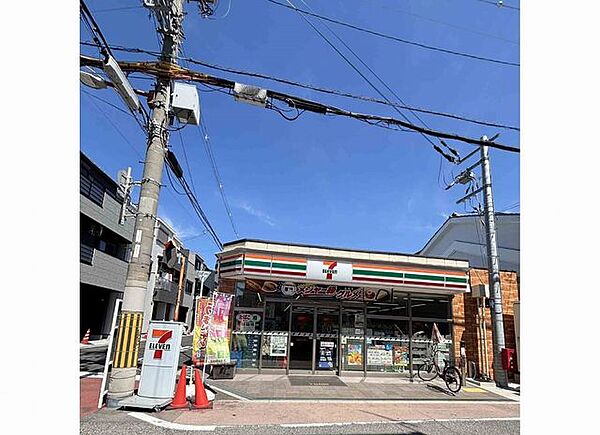 セブンイレブン大阪安立2丁目店 286m