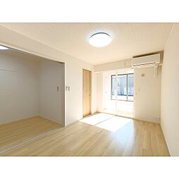 フィールドヒル　安曇野II 1階1LDKのリビング/ダイニング