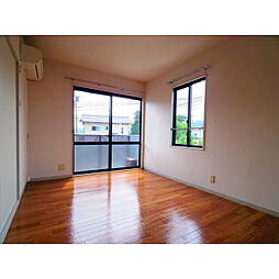 カーサ37　Ａ 1階2DKのリビング/ダイニング