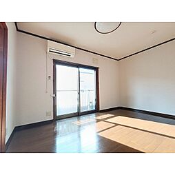 戸根川コーポ 1階2Kのリビング/ダイニング