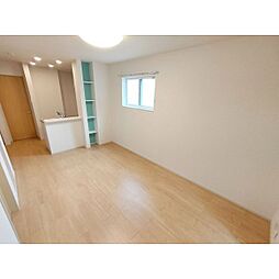 シャルマン 1階1LDKのリビング/ダイニング