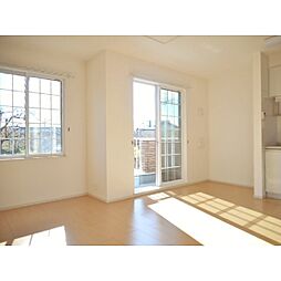 エトワールＫ・II 1階1LDKのリビング/ダイニング