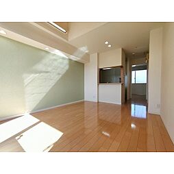 ガーデンテラス倉石（Ｓ） 1階2LDKのリビング/ダイニング