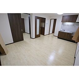 ディアスいすよ　Ｄ棟 2階2LDKのリビング/ダイニング