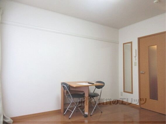 レオパレス佐和山_内装_2