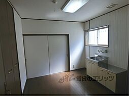 京阪石山坂本線 唐橋前駅 徒歩10分の賃貸アパート 1階1DKのリビング/ダイニング