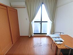 レオパレス蒲生 2階1Kのリビング/ダイニング