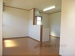 JR草津線 貴生川駅 徒歩24分の賃貸アパート 2階2LDKのリビング/ダイニング