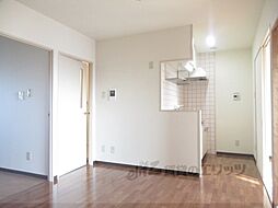 JR東海道・山陽本線 南彦根駅 バス3分 福祉センター下車 徒歩11分の賃貸マンション 7階3LDKのリビング/ダイニング