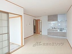 グリーンアベニューＡ 1階2LDKのリビング/ダイニング