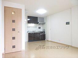 JR東海道・山陽本線 南彦根駅 徒歩5分の賃貸アパート 1階1LDKのリビング/ダイニング