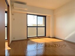 バローゼ5 1階2LDKのリビング/ダイニング