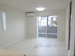 JR東海道・山陽本線 守山駅 徒歩8分の賃貸マンション 1階1LDKのリビング/ダイニング