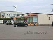 セブンイレブン　愛荘町市店まで1400メートル