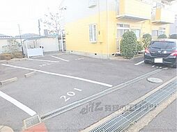 4 / 4