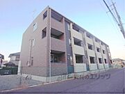 石山駅より徒歩17分 2階 築10年10ヶ月の賃貸物件