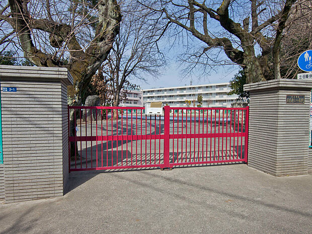 志木市立志木第三小学校（660m）