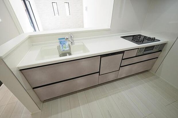 調理スペースが広めのワイドキッチン