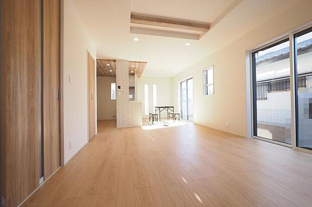 リビングダイニング