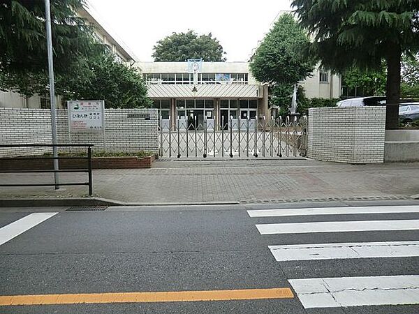 和光市立第二中学校 682m