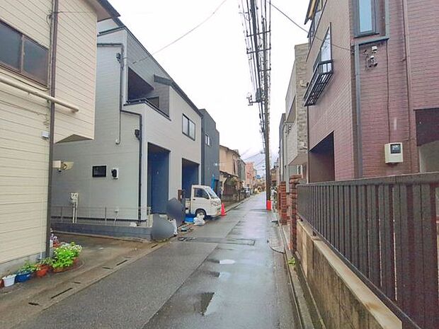 前面道路を含む現地写真