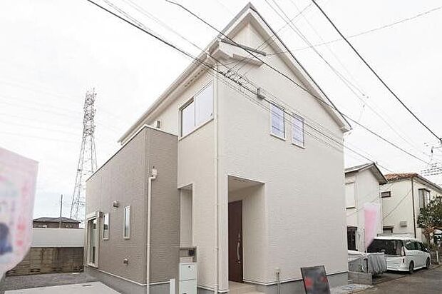 販売現地　外観／マクドナルド中宗岡店近くに完成したお住まいです。