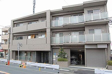 現地ご見学・詳細が知りたい・資料請求など、何でもお気軽にお問い合わせください