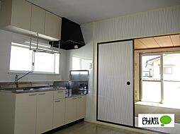 コーポ大相 201 2階3DKのリビング/ダイニング