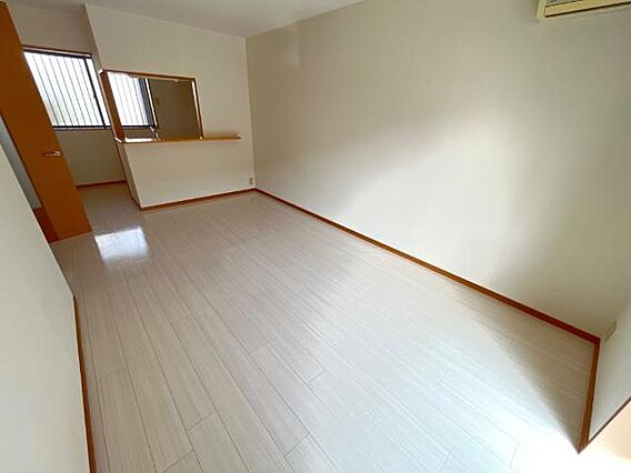 レインボー1_内装_5