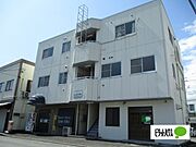 富水駅より徒歩6分 築31年2ヶ月 3階建の賃貸物件