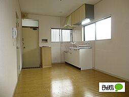 一寸木ハイツA 201 2階2DKのリビング/ダイニング