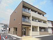 鴨宮駅より徒歩12分 築9年1ヶ月 3階建の賃貸物件