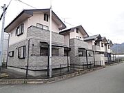 山形駅よりバス23分 徒歩2分 築27年10ヶ月の賃貸物件