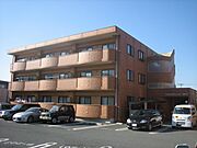山形駅よりバス20分 徒歩14分 築25年10ヶ月 3階建の賃貸物件