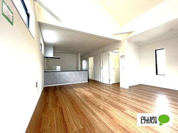 建物完成しました、いつでもご見学は可能です