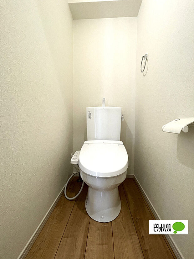 嬉しい温水暖房便座のトイレです